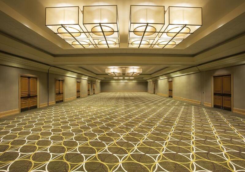 בית מלון כפרי The Westin Indianapolis