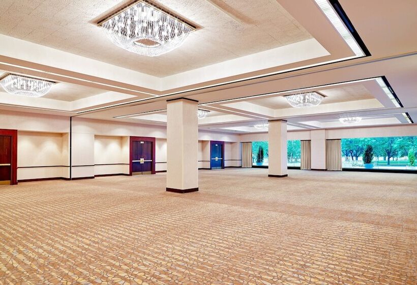 فندق The Westin Kansas City At Crown Center
