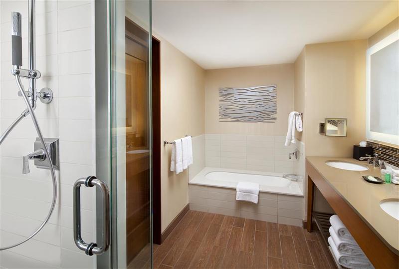 هتل The Westin La Paloma Resort & Spa