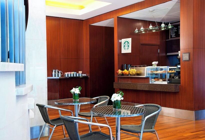 בית מלון כפרי The Westin Michigan Avenue Chicago