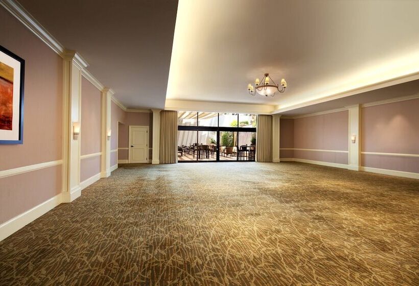 فندق The Westin South Coast Plaza, Costa Mesa