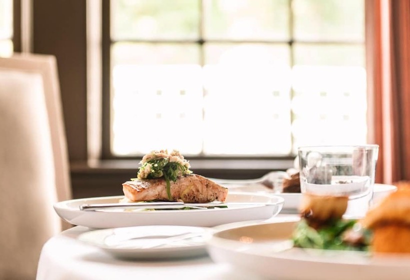 ホテル The Willcox