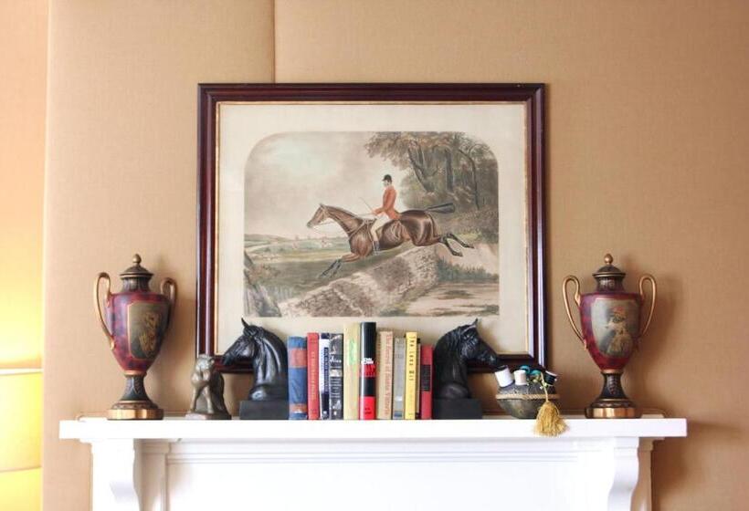 ホテル The Willcox