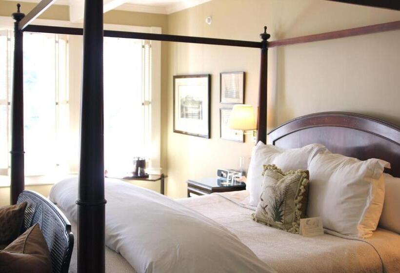 ホテル The Willcox