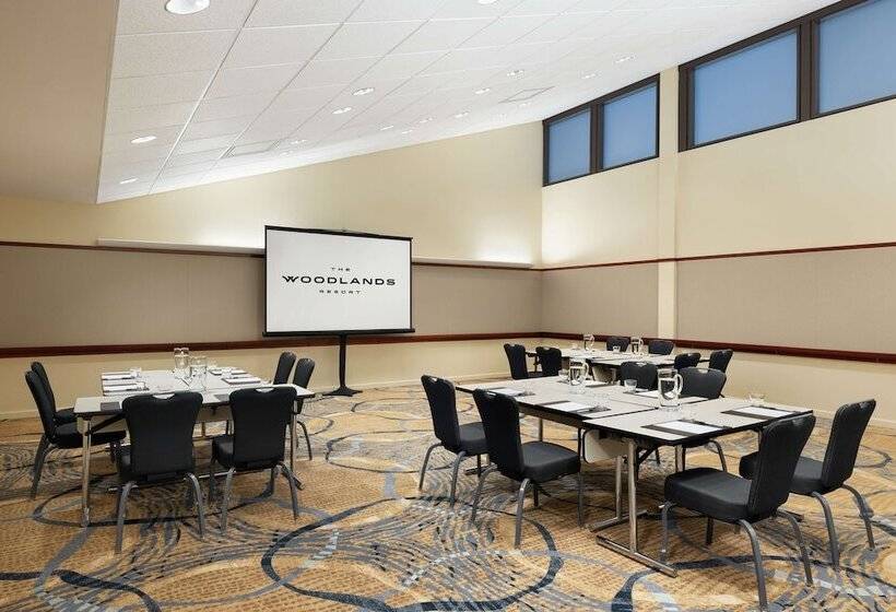 فندق The Woodlands Resort, Curio Collection By Hilton