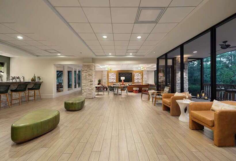 هتل The Woodlands Resort, Curio Collection By Hilton