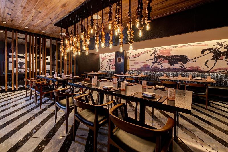 Отель The Worthington Renaissance Fort Worth