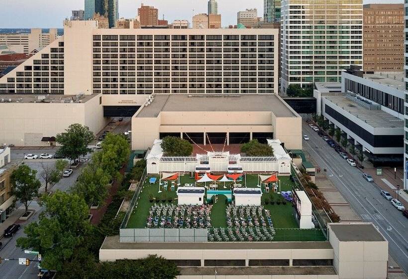 Отель The Worthington Renaissance Fort Worth