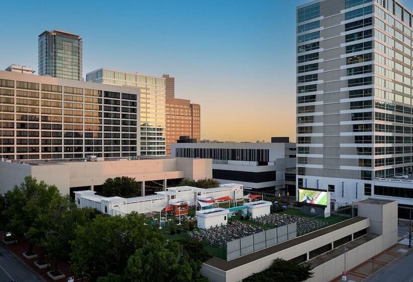 Отель The Worthington Renaissance Fort Worth