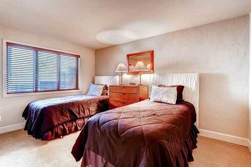 Отель The Wren at Vail