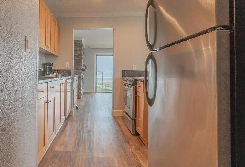 Отель Tolovana Inn