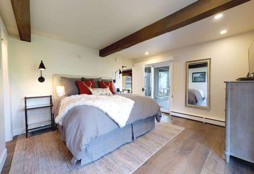 酒店 Top Of The Village Coraltree Residence Collection