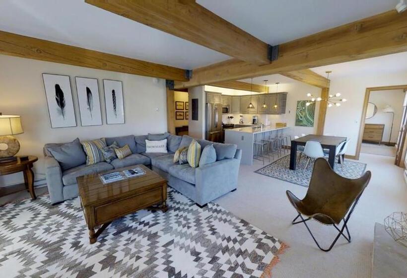 هتل Top Of The Village   Coraltree Residence Collection
