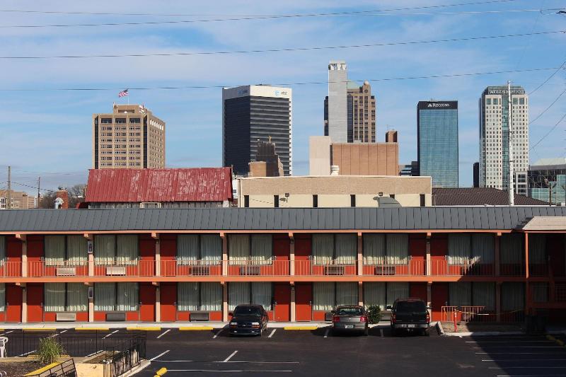 Отель Tourway Inn