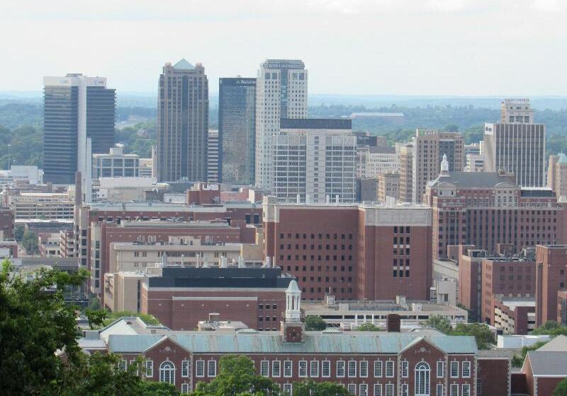 Отель Tourway Inn