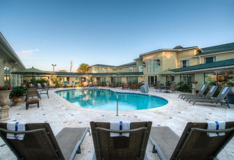 ホテル Town & Country Inn And Suites