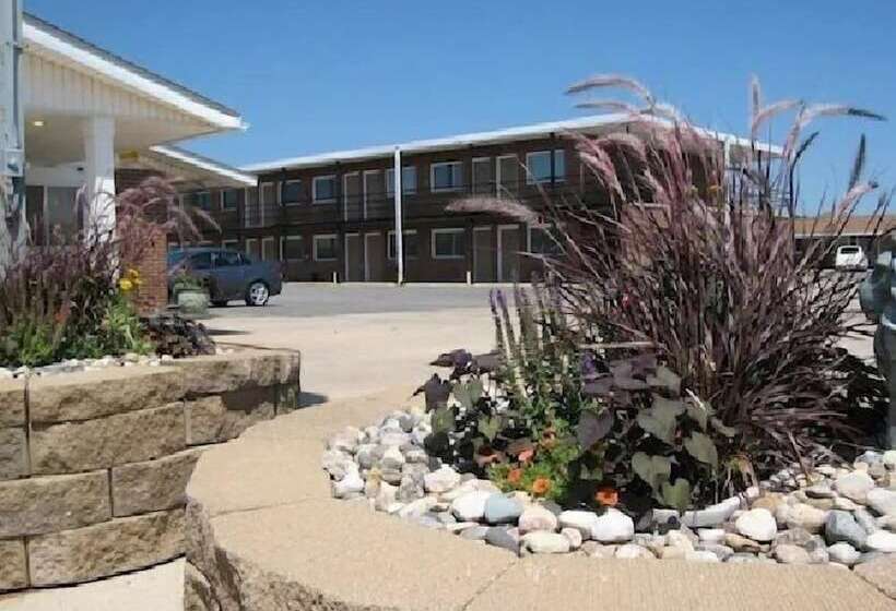 Travelers Lodge Motel Marshall