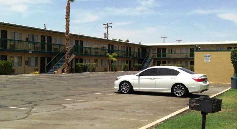 فندق Travelodge 4th Avenue