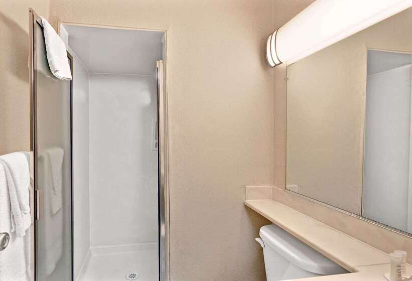 酒店 Travelodge By Wyndham Burbankglendale