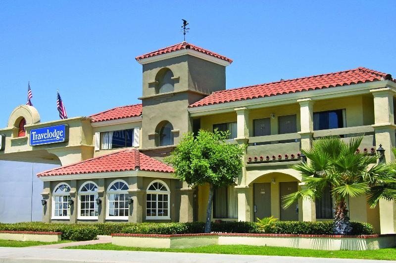 فندق Travelodge By Wyndham Costa Mesa Newport Beach Hacienda