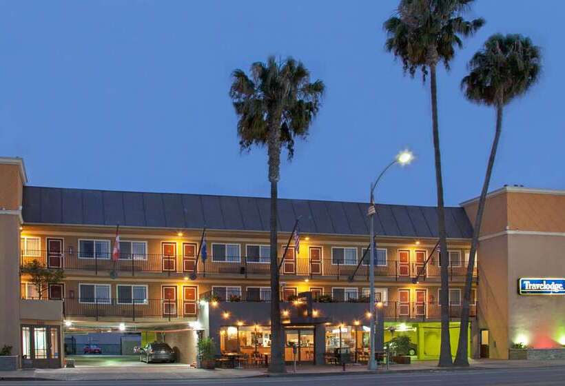 فندق Travelodge By Wyndham Culver City