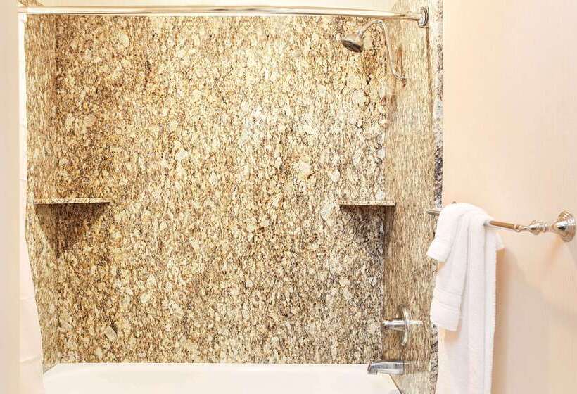 فندق Travelodge By Wyndham Culver City