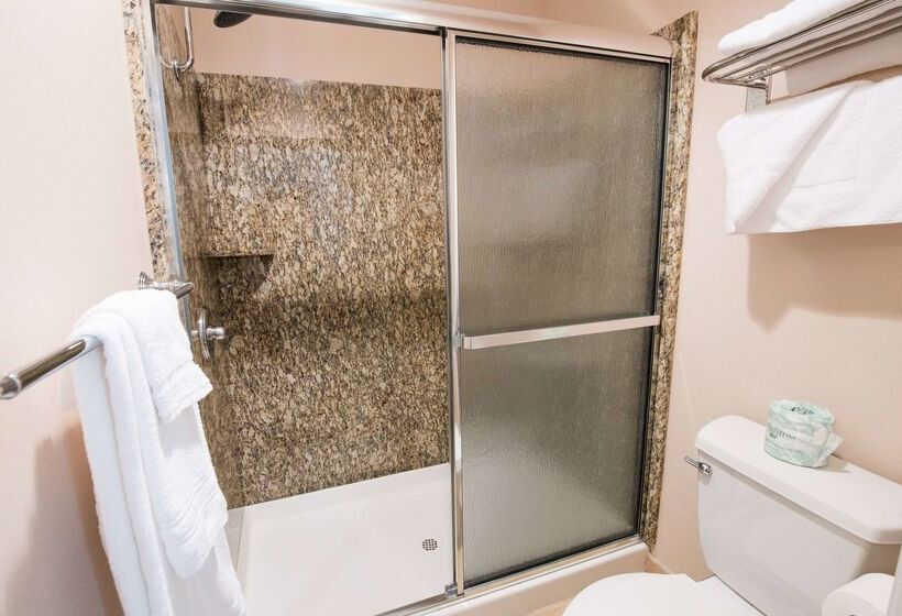 فندق Travelodge By Wyndham Culver City