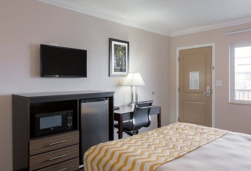 فندق Travelodge By Wyndham Eureka