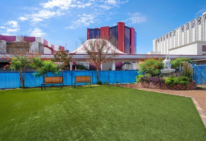 هتل Travelodge By Wyndham Las Vegas