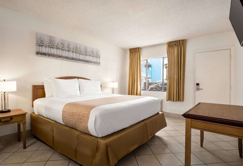 호텔 Travelodge By Wyndham Las Vegas