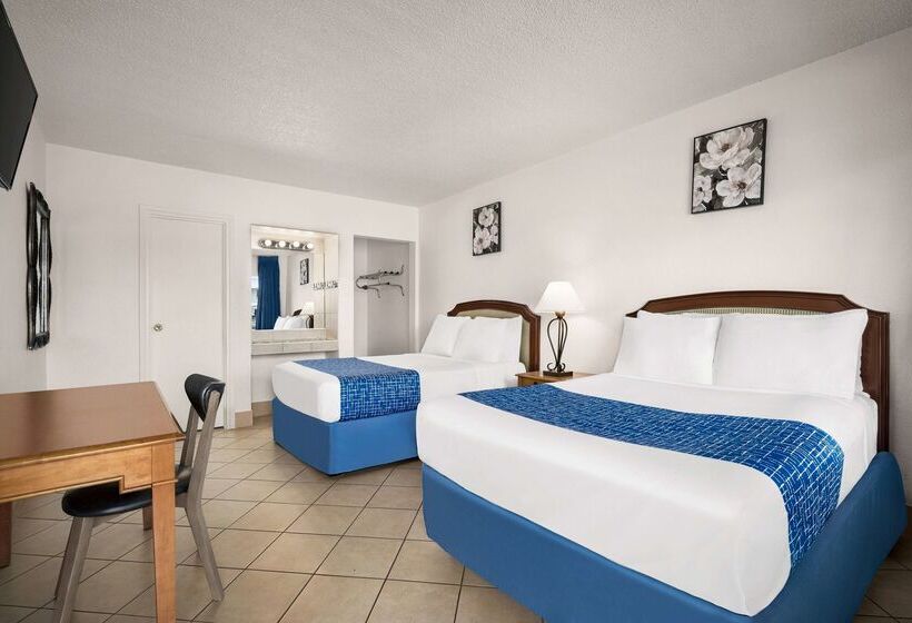هتل Travelodge By Wyndham Las Vegas
