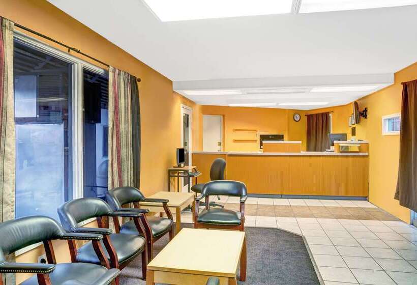 호텔 Travelodge By Wyndham Las Vegas