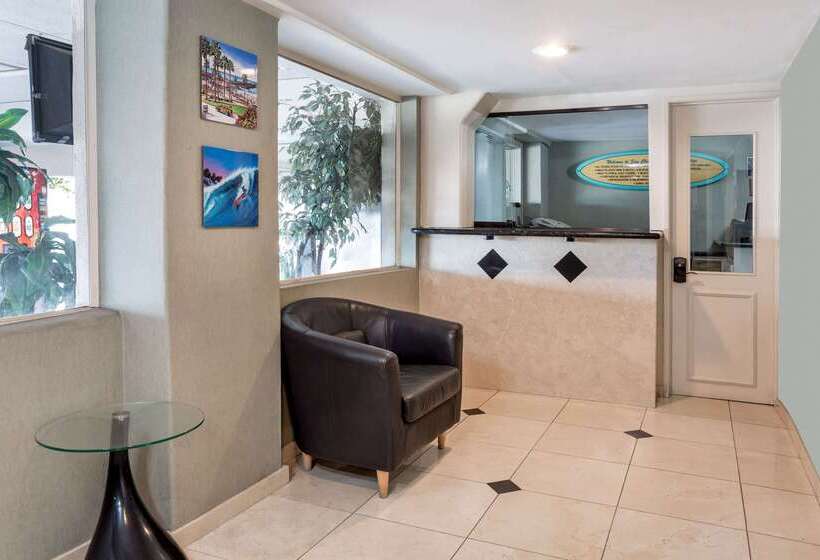 فندق Travelodge By Wyndham San Clemente Beach