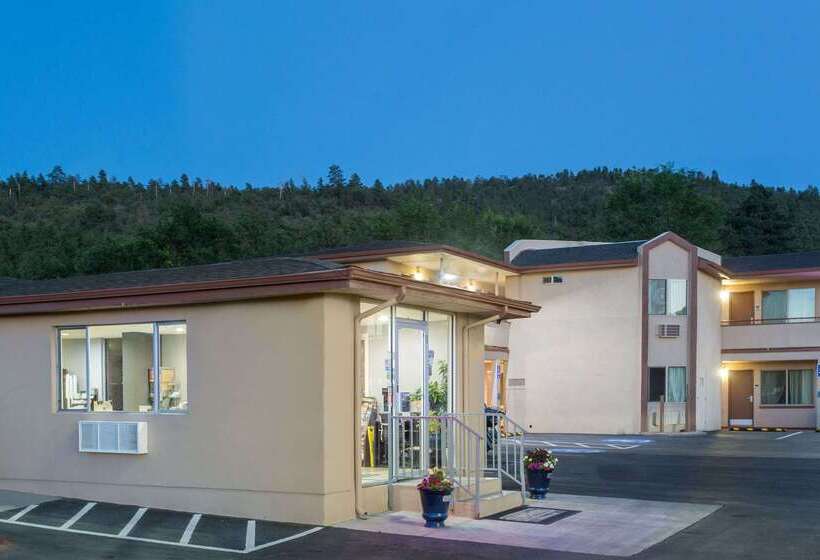 فندق Travelodge By Wyndham Williams Grand Canyon