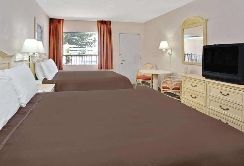 酒店 Travelodge Orlando Downtown Centroplex