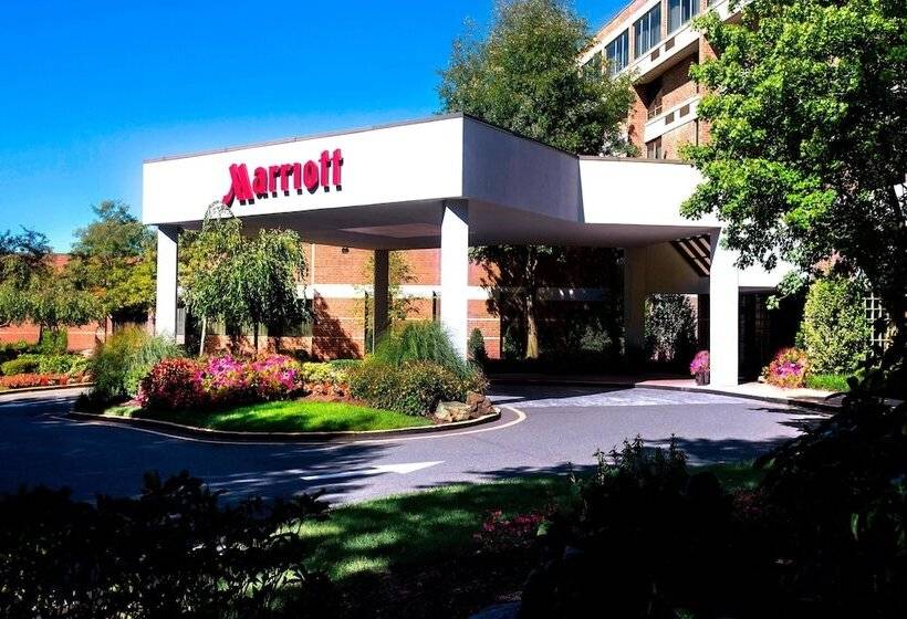 فندق Trumbull Marriott Shelton
