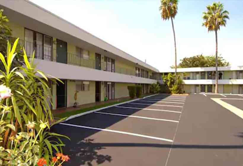 فندق Vagabond Inn Los Angeles At Usc