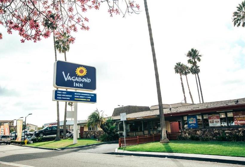 בית מלון כפרי Vagabond Inn Oxnard