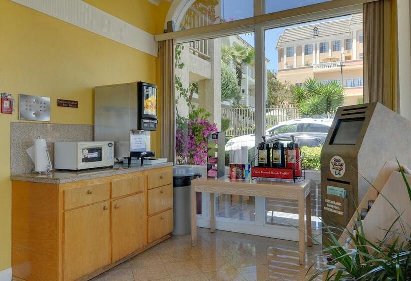 فندق Vagabond Inn San Pedro