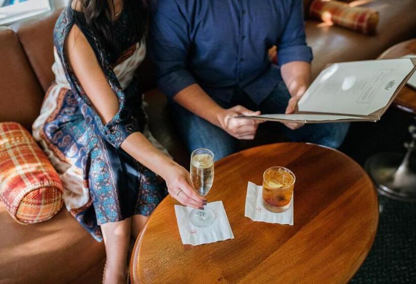 فندق The Virginia And Cottages