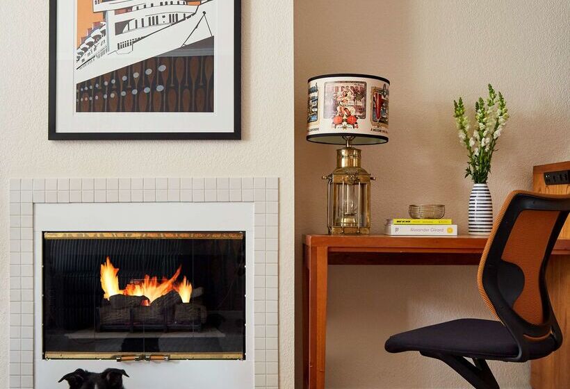 Waterfront Hotel, Part Of Jdv By Hyatt