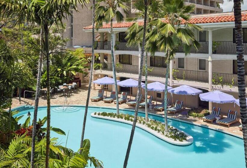 Wayfinder Waikiki   Voted Top 10 Best Hotels In Hawaii!