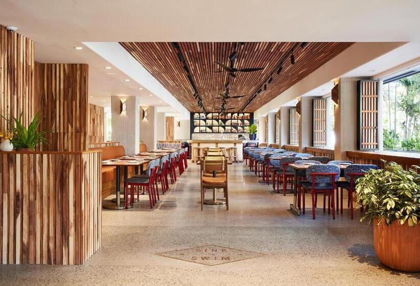 Wayfinder Waikiki   Voted Top 10 Best Hotels In Hawaii!