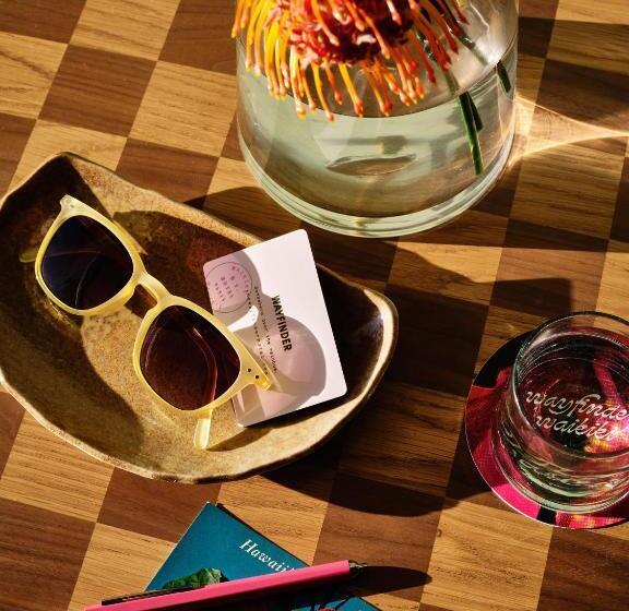 Wayfinder Waikiki   Voted Top 10 Best Hotels In Hawaii!