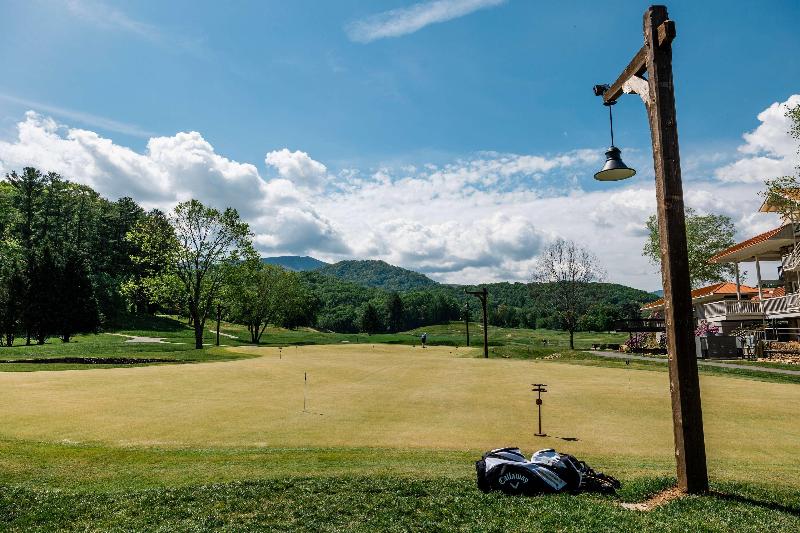 هتل Waynesville Inn And Golf Club, Tapestry Collection By Hilton