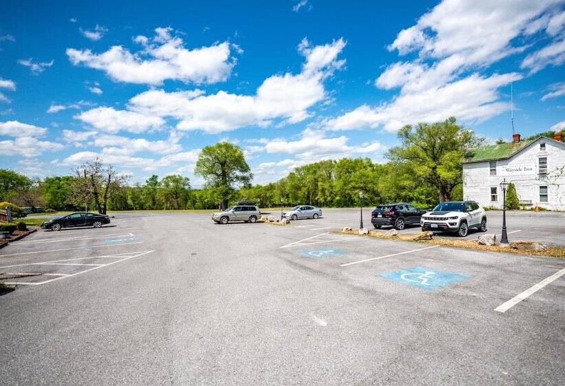ホテル Wayside Inn