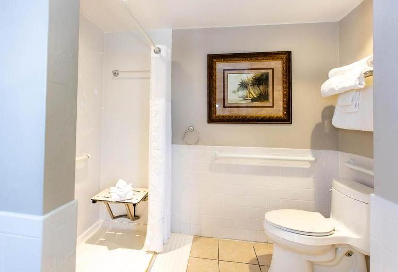 فندق West Wind Inn