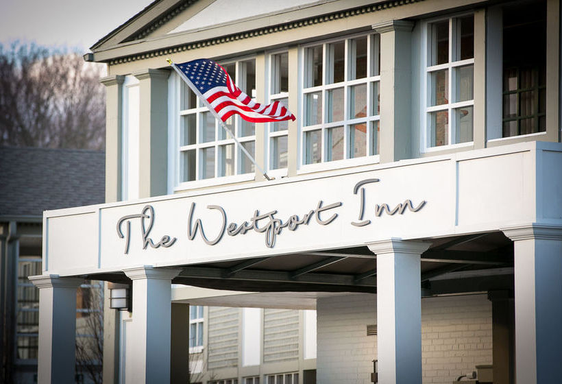 בית מלון כפרי The Westport Inn