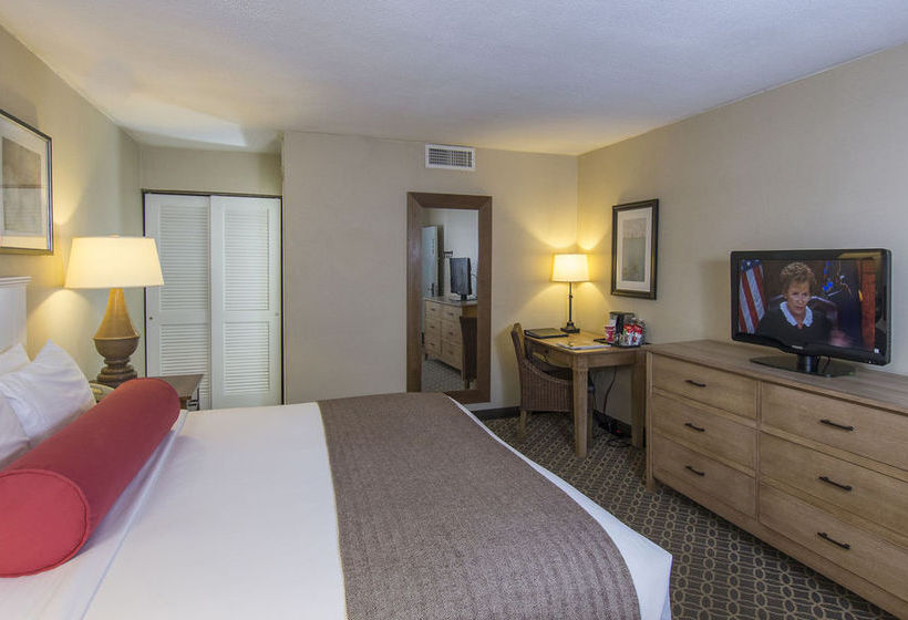 Отель The Westport Inn