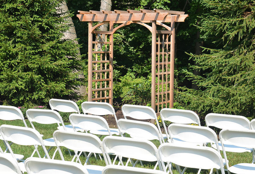 Отель The Westport Inn